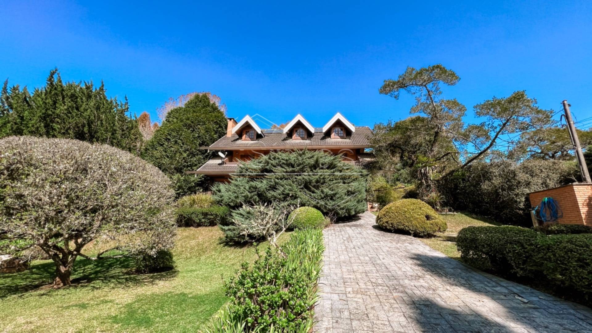 Uma Casa Feita para Acolher